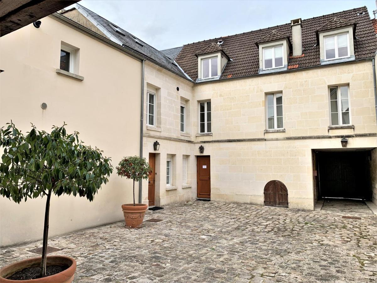 Hotel Le Regent Villers-Cotterêts Exterior foto